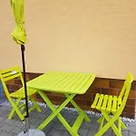 In Apartmán *